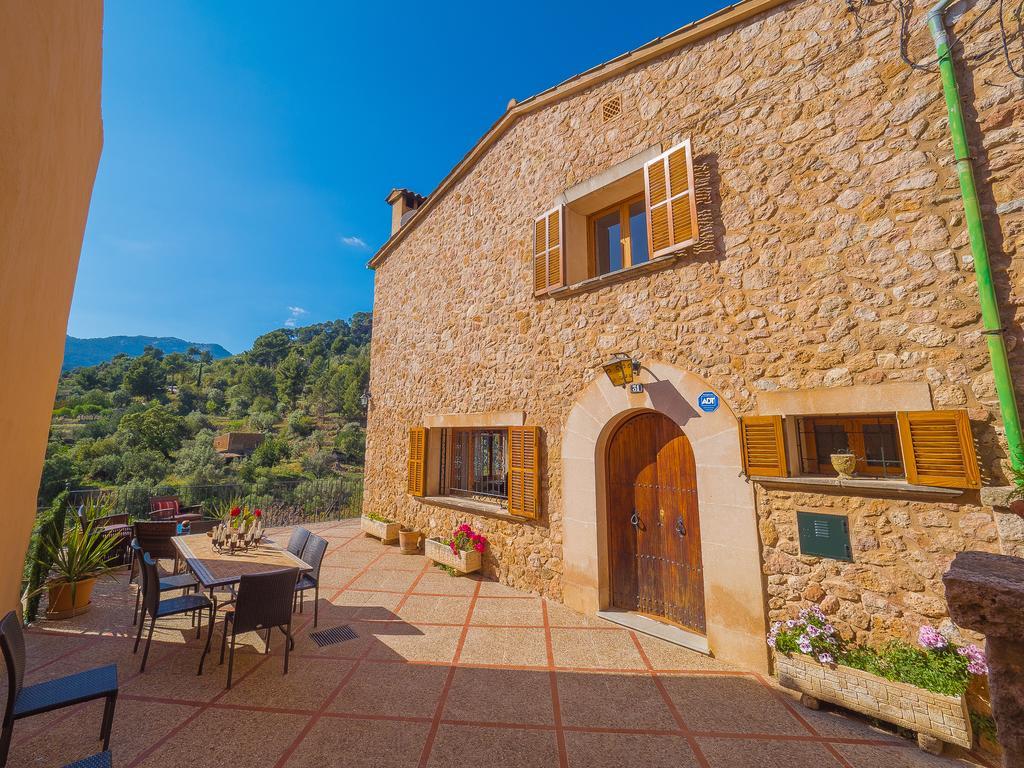 Bunyola Holiday home *